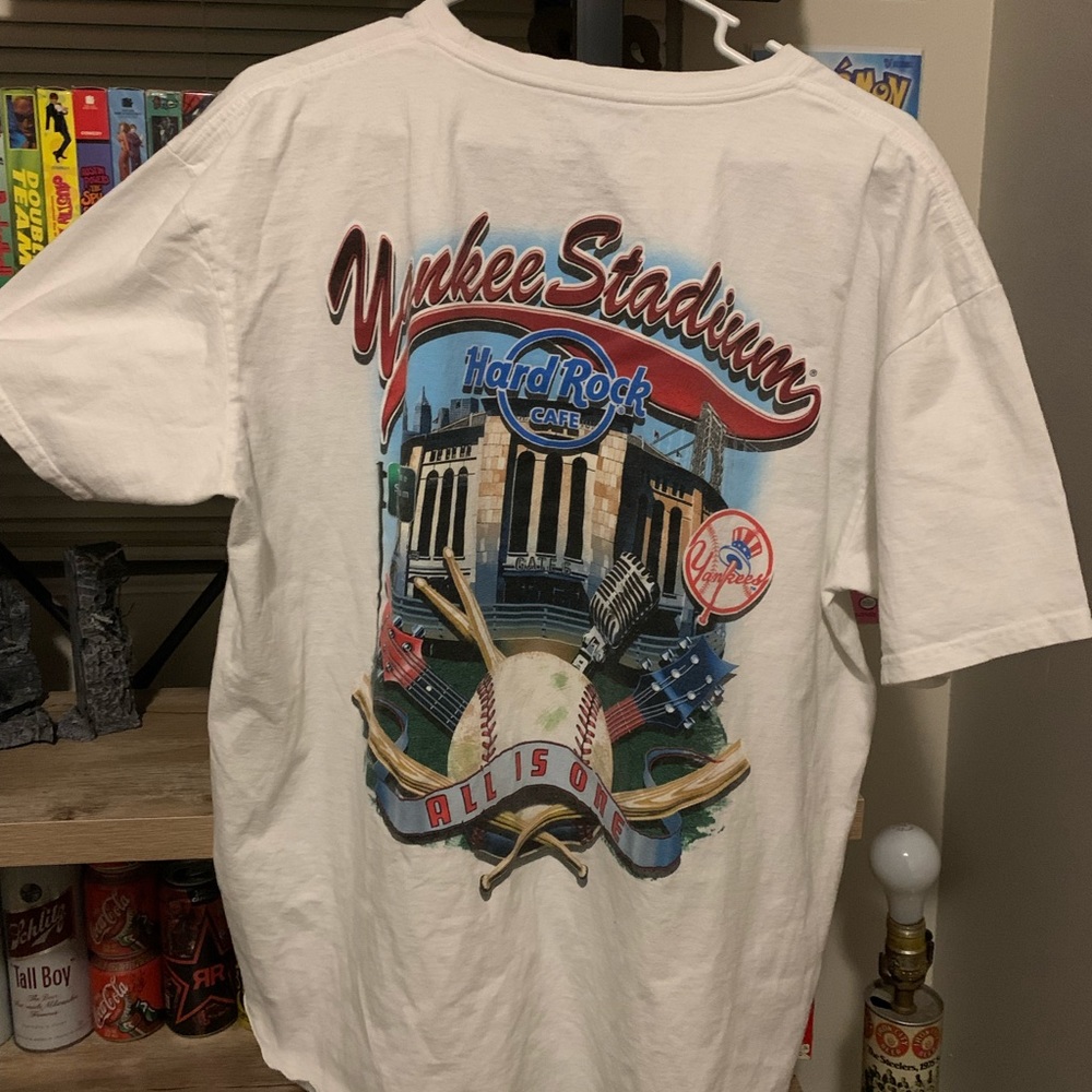 ⚾️Yankee stadium Hard Rock Cafe shirt⚾️
